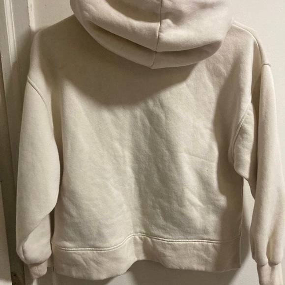 Girls Designer Leopard Sweater🐆 - Picture 2 of 5